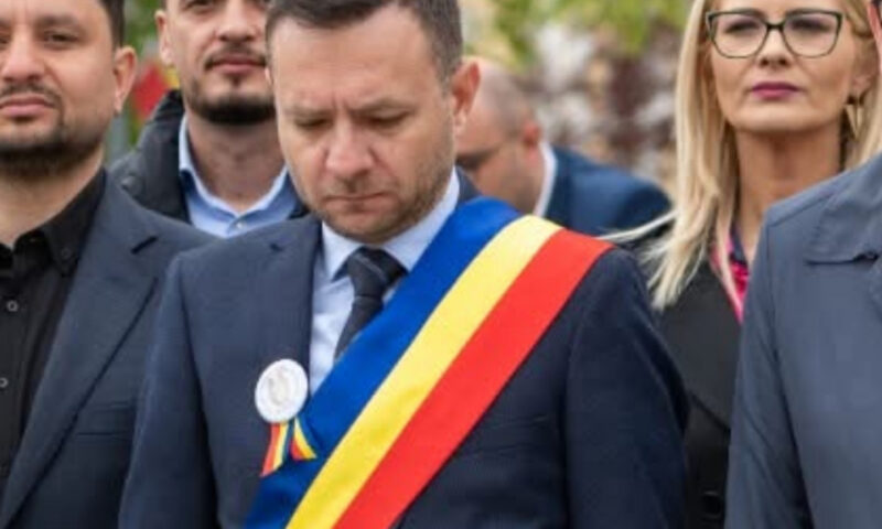 Fondul clasei, în centrul unui apel făcut de primarul Botoșaniului. Ce le cere directorilor de școli