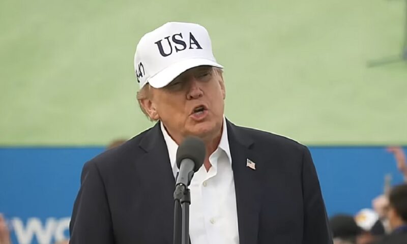 Trump schimbă planul pentru arcul din Washington. Va avea drone și lunetiști