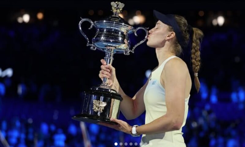 Elena Rîbakina, victorie categorică la US Open. Coco Gauff și Naomi Osaka merg și ele în turul al treilea
