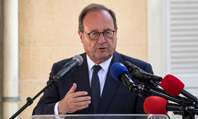François Hollande ar putea candida în 2027. Condiția pusă de fostul președinte francez