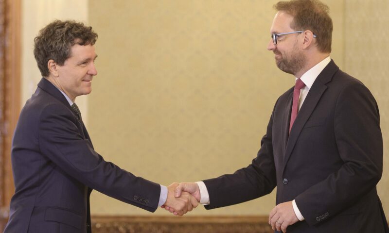 Fritz, după consultări: USR îl susține pe Siegfried Mureșan, dar acceptă și altă variantă