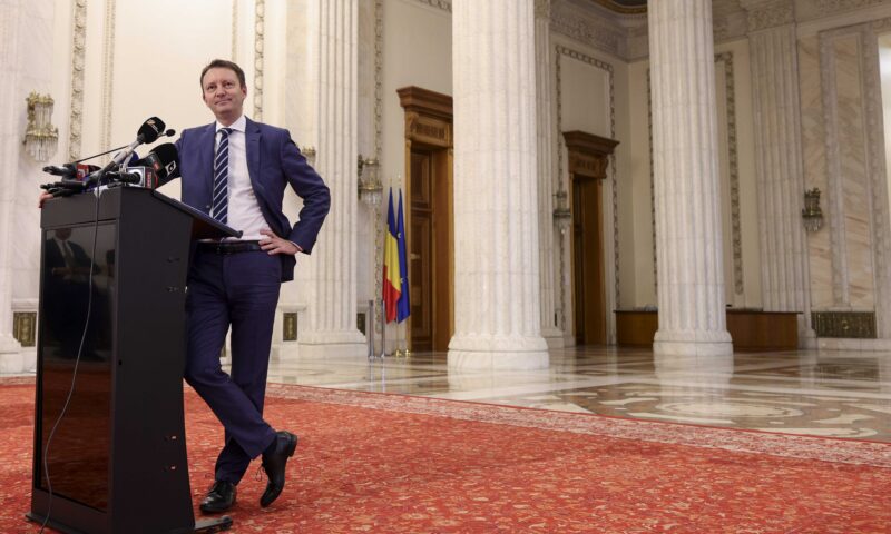 Grindeanu, condiție pentru Siegfried Mureșan: Să renunțe la mandatul de europarlamentar dacă vrea să fie premier
