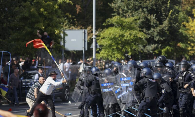 Protestul fermierilor. Jandarmeria a dezmințit că forțe SRI și Antitero se îndreaptă spre București