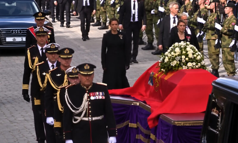 Volodimir Zelenski, ținută neobișnuită la funeraliile regelui Harald al V-lea. Cum s-a prezentat liderul ucrainean la Oslo