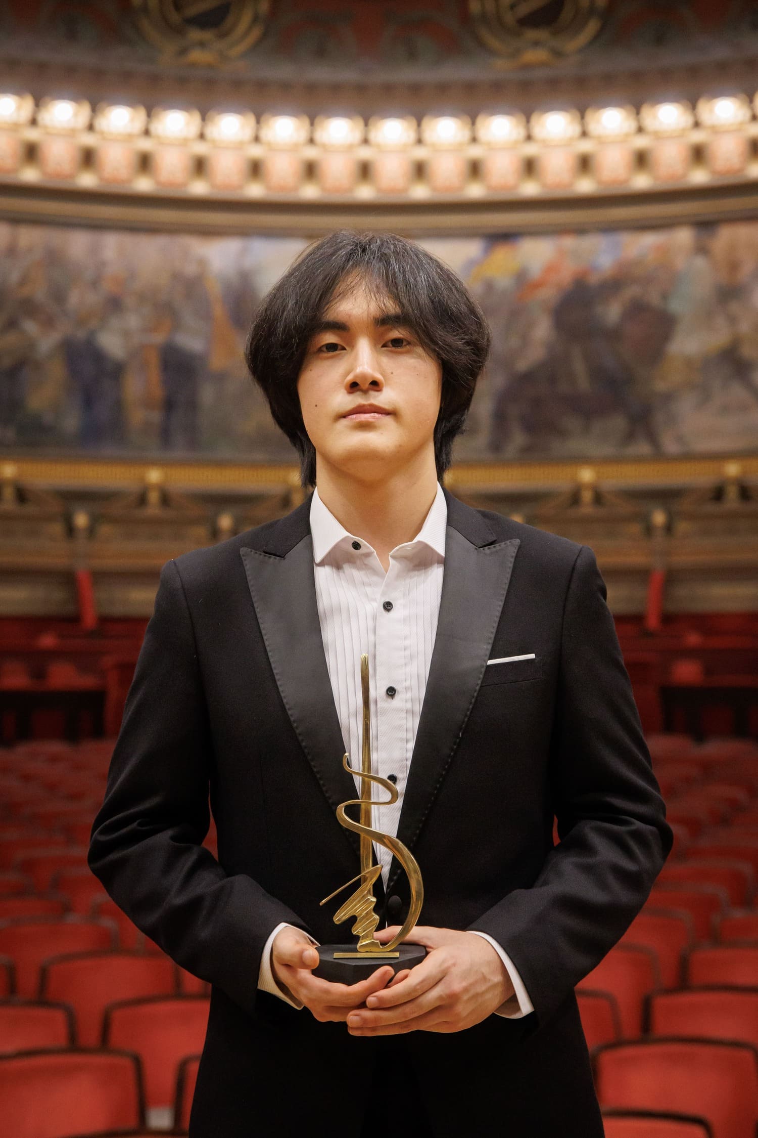 Un pianist de 18 ani, marele câștigător al Concursului George Enescu 2026. Jeongwoo Lee a obținut șase premii