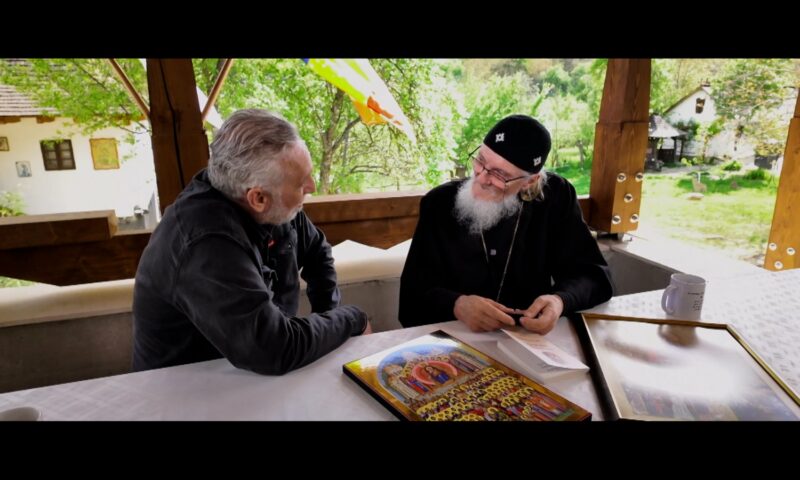 Marian Munteanu și părintele Valerian Pâslaru, martorii momentelor istorice de după căderea lui Ceaușescu,  întâlnire la TVR1 după 35 de ani