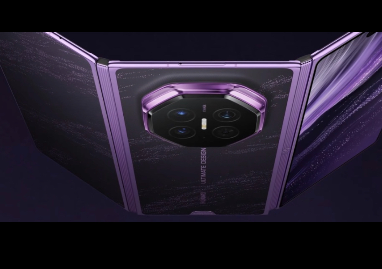 Huawei și Xiaomi contra Apple. Războiul telefoanelor pliabile intră într-o nouă eră
