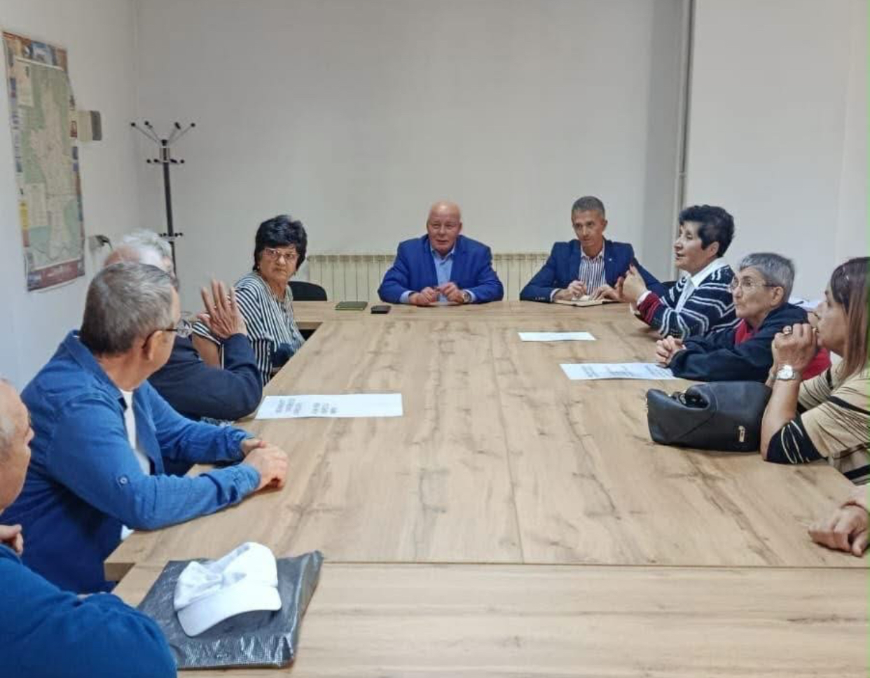 Pensionari-Prefectura Olt
