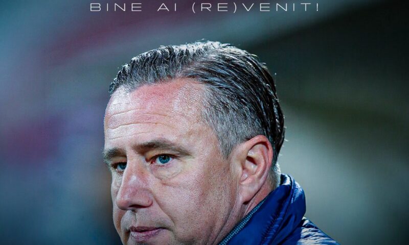 Laurențiu Reghecampf, prezentat oficial la FCSB. Moment inedit la conferință și reacție despre Gigi Becali