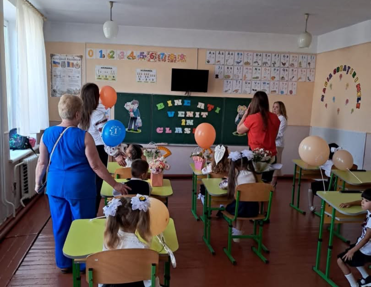 Copiii din Orlivka vor învăța în continuare în limba română. Consulatul General al României la Odesa, clarificări legate de schimbare