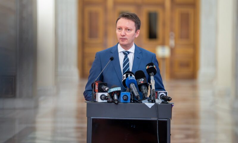 Siegfried Mureșan depune la Parlament programul de guvernare şi lista de miniştri. Ce urmează