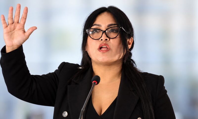 Susy Aponte, jurnalistă și candidată în Peru, ucisă în timpul campaniei. Atacul a avut loc într-o piață