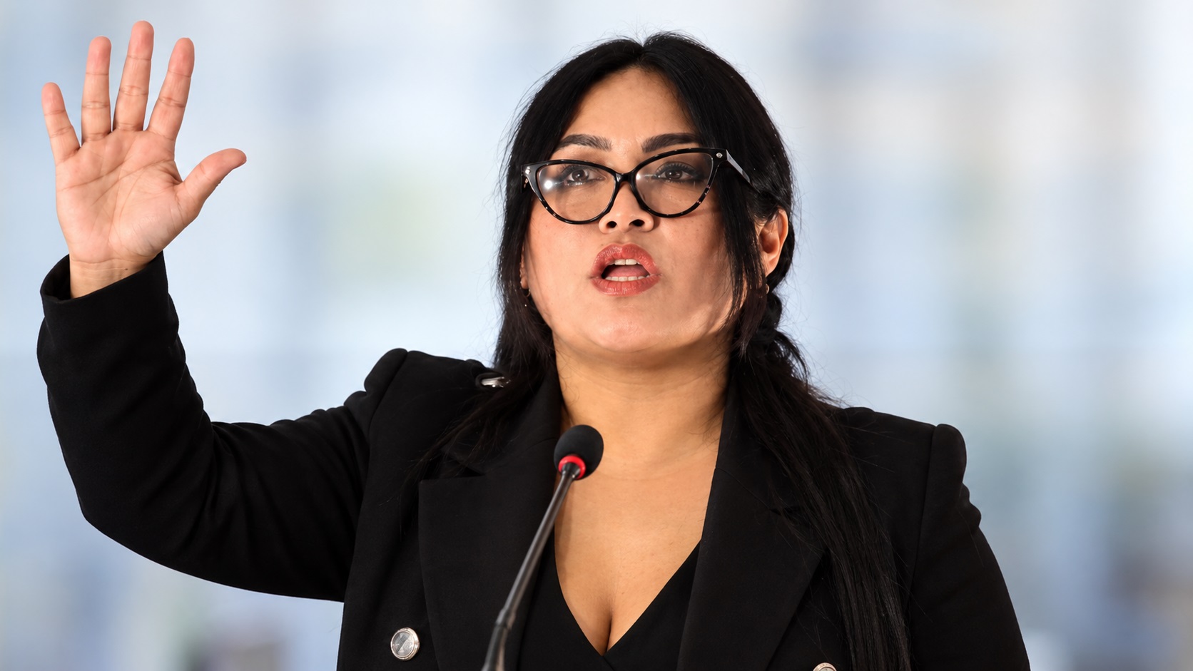 Susy Aponte, jurnalistă și candidată în Peru, ucisă în timpul campaniei. Atacul a avut loc într-o piață