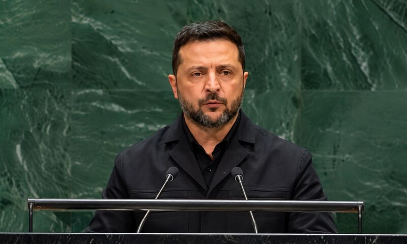 Tancurile și blindatele, contestate de Zelenski. România cheltuie miliarde de euro pe astfel de echipamente