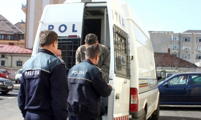 Mărturisirile unui ucigaș în serie guraliv despre trei crime din București