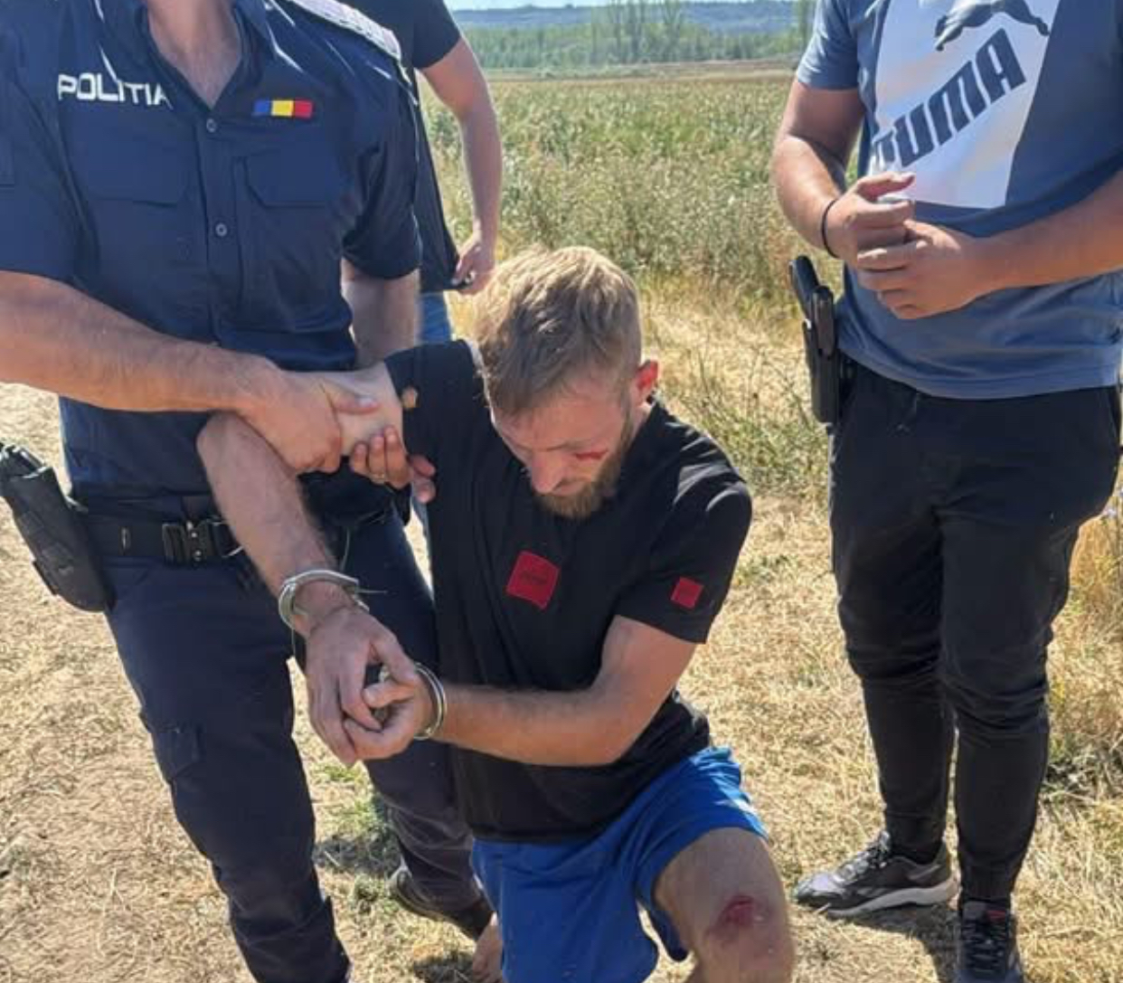 Bărbat căutat de polițiști după ce a furat o mașină din Bulgaria, prins pe un câmp din Dolj după trei zile de căutări