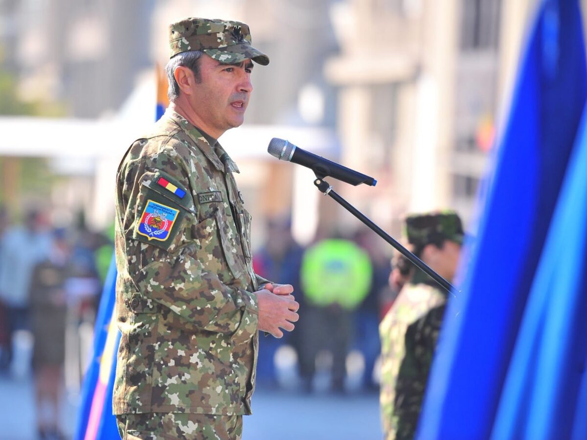 Înmormântarea generalului Ioniță. Motivul scandalului dintre el și iubită: existența unui alt bărbat, tot ofițer din MApN!