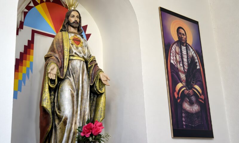 Conflict religios în rezervația Wind River. O biserică creștină și triburile Arapaho au ajuns în conflict