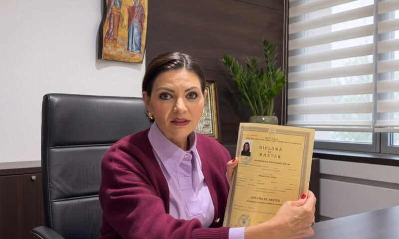 Scandalul de la Spitalul Județean Suceava. Larisa Blanari își prezintă public diplomele pentru a demonta o campanie de denigrare