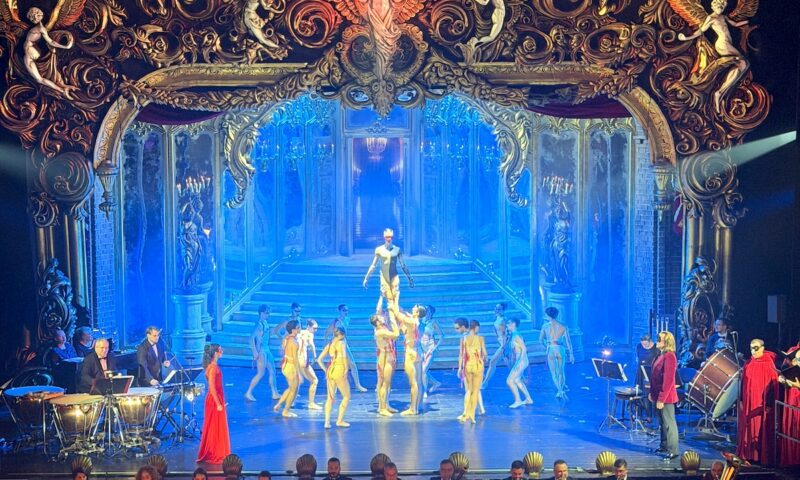 Deschiderea anului masonic la Opera Română. Sir David Wootton, oaspetele de onoare al elitei masonice din România