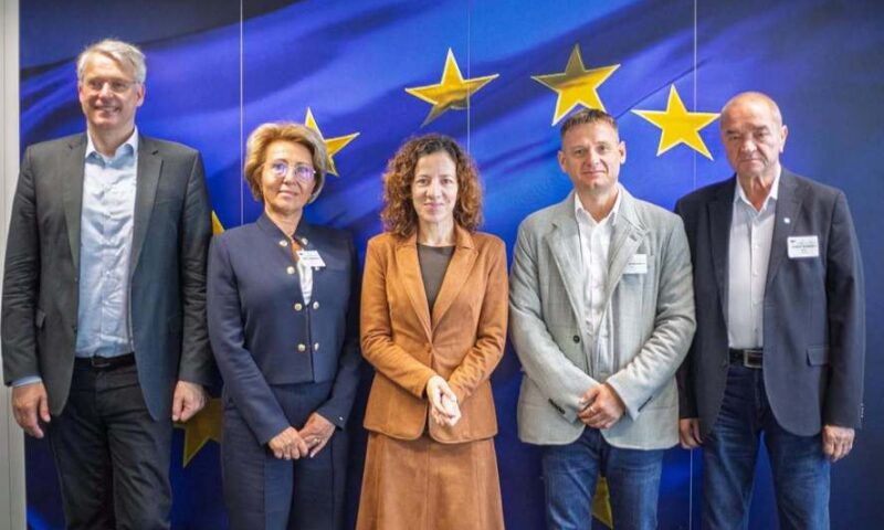 Protest la Bruxelles. Sindicaliștii români cer venituri mai mari și deblocarea negocierilor colective