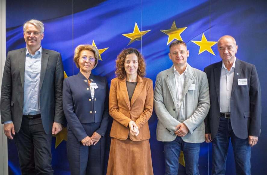 Protest la Bruxelles. Sindicaliștii români cer venituri mai mari și deblocarea negocierilor colective