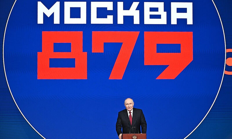 Putin a inaugurat gara „Secera și Ciocanul” din Moscova. Simbolul URSS revine în prim-plan