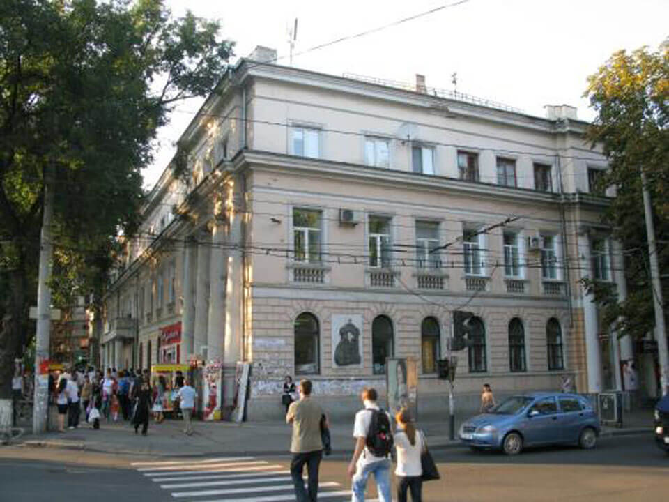Hotelul din Chişinău care a găzduit cele mai mari personalităţi din România