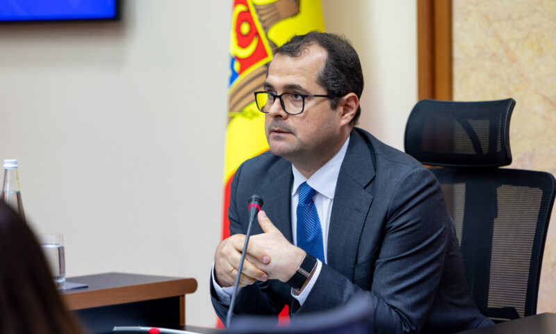 Premierul Republicii Moldova, Vasile Tofan, revine la Kiev, orașul în care a trăit începutul invaziei ruse. Va discuta cu Zelenski și premierul ucrainean