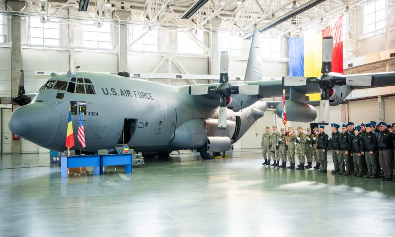 SUA au livrat României o aeronavă C-130 Hercules. Ce misiuni va putea îndeplini