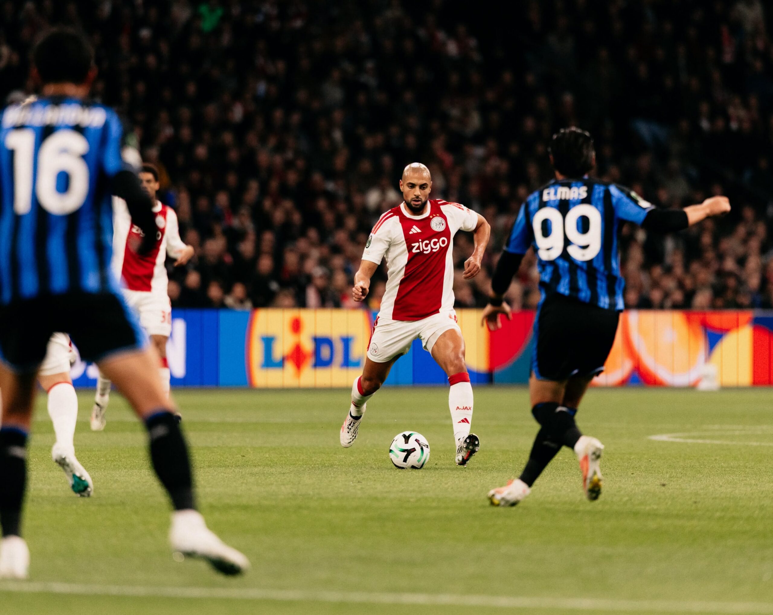 Ajax a învins Atalanta cu două goluri pe final. Celelalte rezultate din Conference League