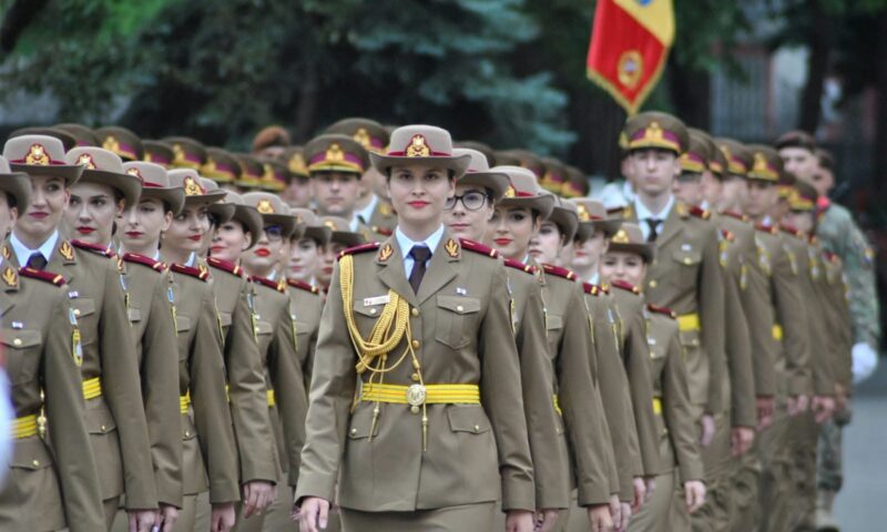 Ziua Armatei Române, marcată prin ceremonii speciale. Avioane militare vor survola Capitala