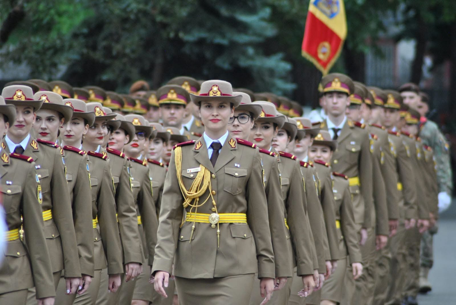 Ziua Armatei Române, marcată prin ceremonii speciale. Avioane militare vor survola Capitala