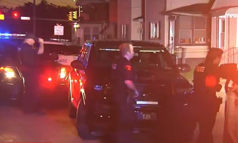 Nouă morți, printre care doi copii, într-un atac armat în Pennsylvania