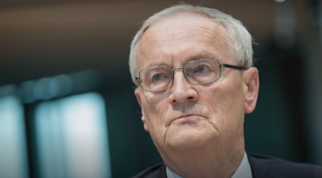 Fostul șef al spionajului din Germania, arestat. August Hanning, acuzat de trădare
