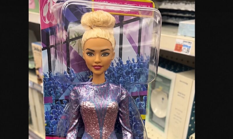 Barbie, în centrul unui scandal neașteptat. Ce au observat cumpărătorii pe ambalaj