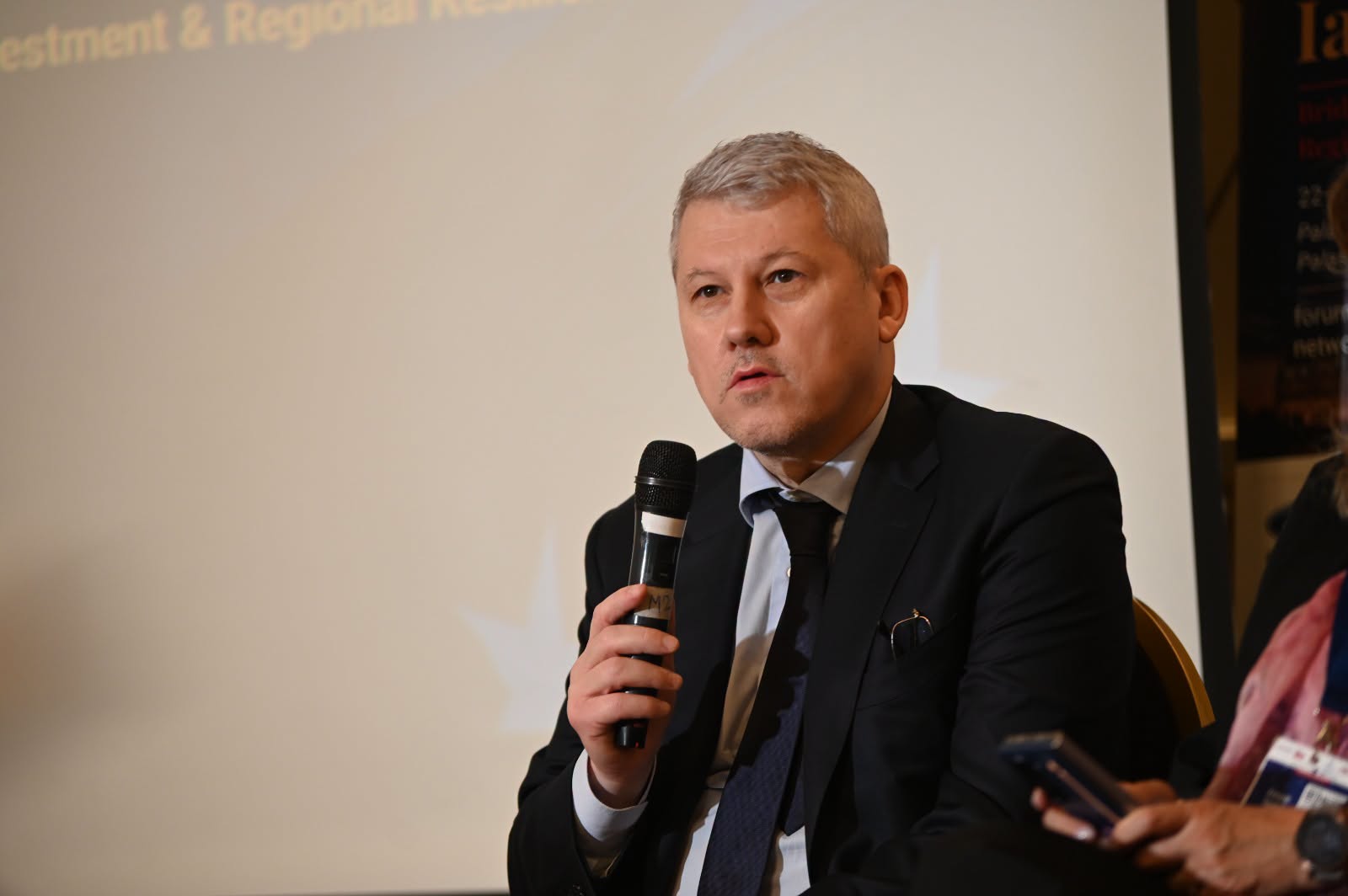 Posibile atacuri teroriste și noi sabotaje. Avertismentul lansat de Cătălin Predoiu după cazul Carfil