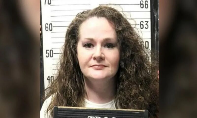 Criminala Christa Pike, care a supraviețuit execuției, e „conștientă și vorbește”