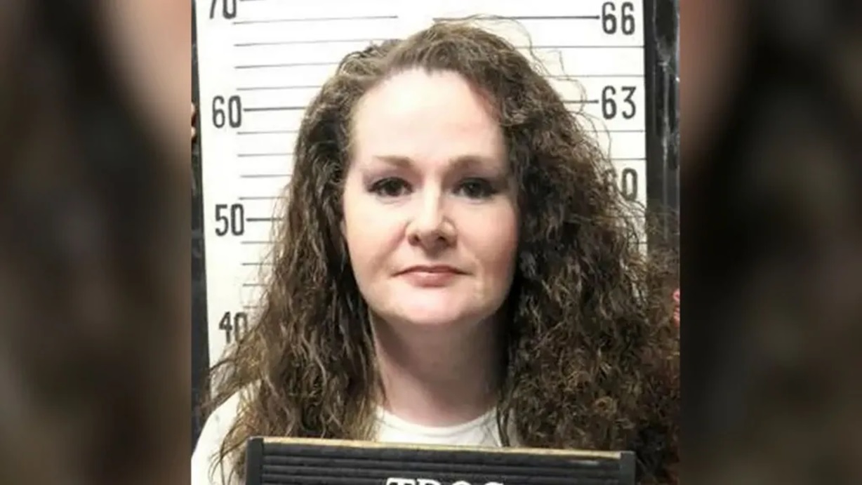 Criminala Christa Pike, care a supraviețuit execuției, e „conștientă și vorbește”