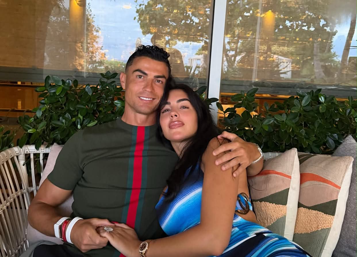 Georgina Rodríguez a sărit în apărarea lui Cristiano Ronaldo în disputa cu Jorge Jesus. Mesajul pe care l-a șters de pe Instagram