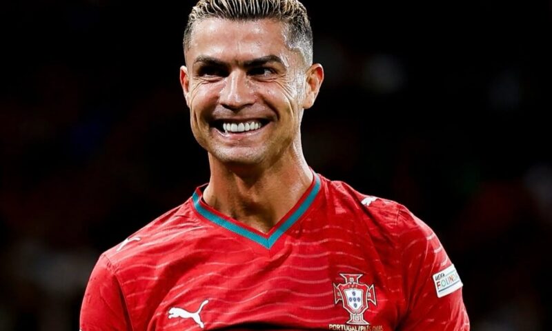Fanii lui Cristiano Ronaldo taxează naționala Portugaliei. Echipa pierde milioane de fani în online.