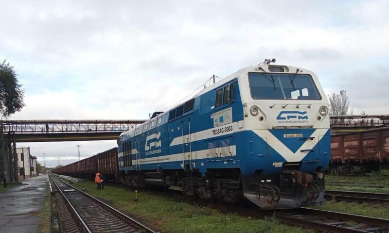 Republica Moldova reia importurile de fier vechi din România pe calea ferată. Transportul ajunge la uzina din Râbnița