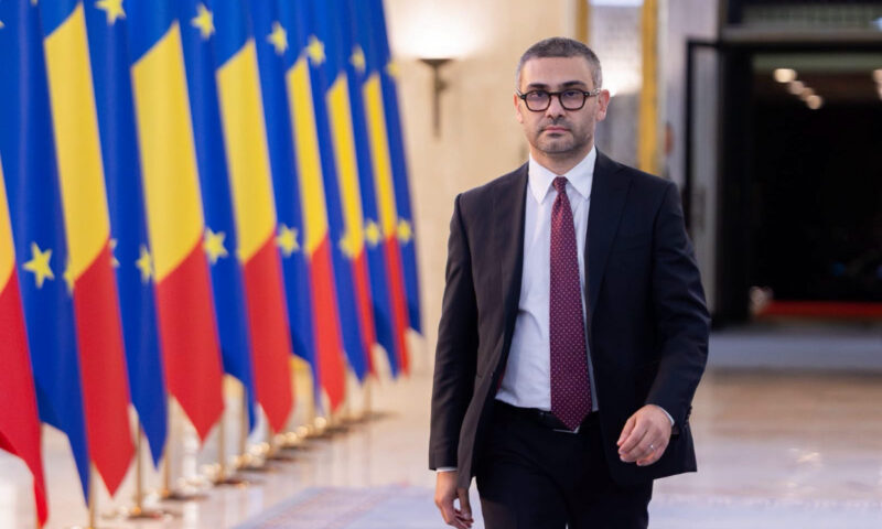 Florin Manole îl consideră pe Călin Georgescu un pericol pentru România. Ce spune ministrul despre fostul candidat