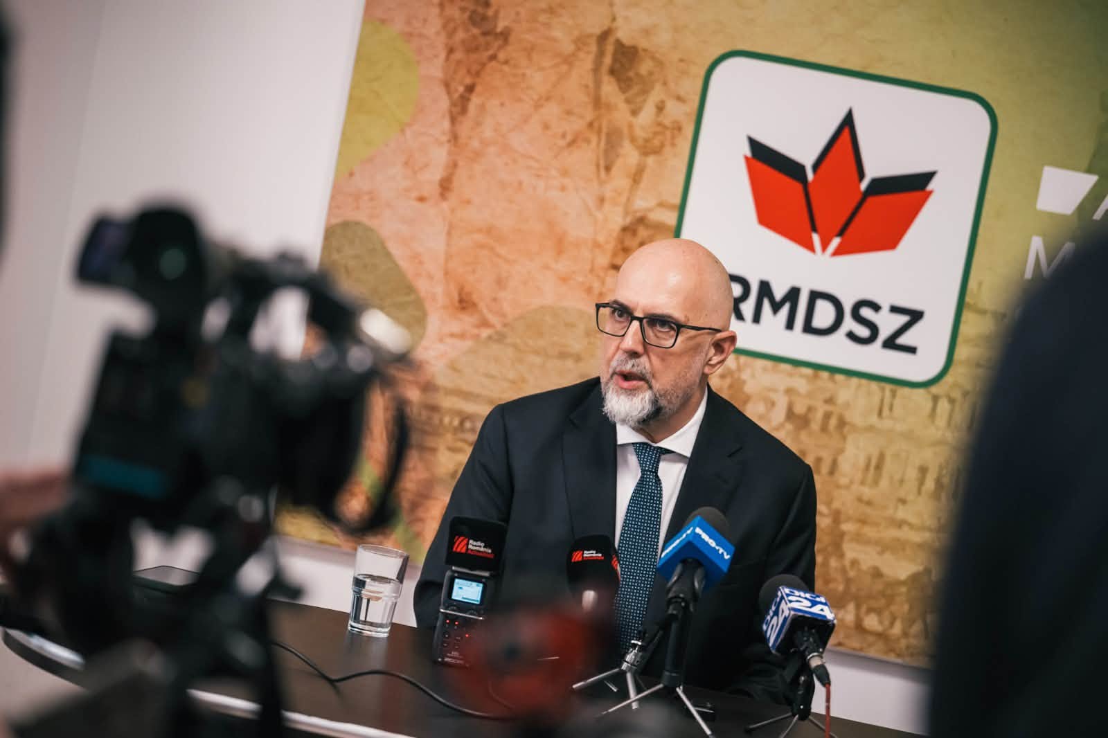 Condiția pusă de Kelemen Hunor pentru viitorul Guvern. Ce a discutat cu Luca Niculescu