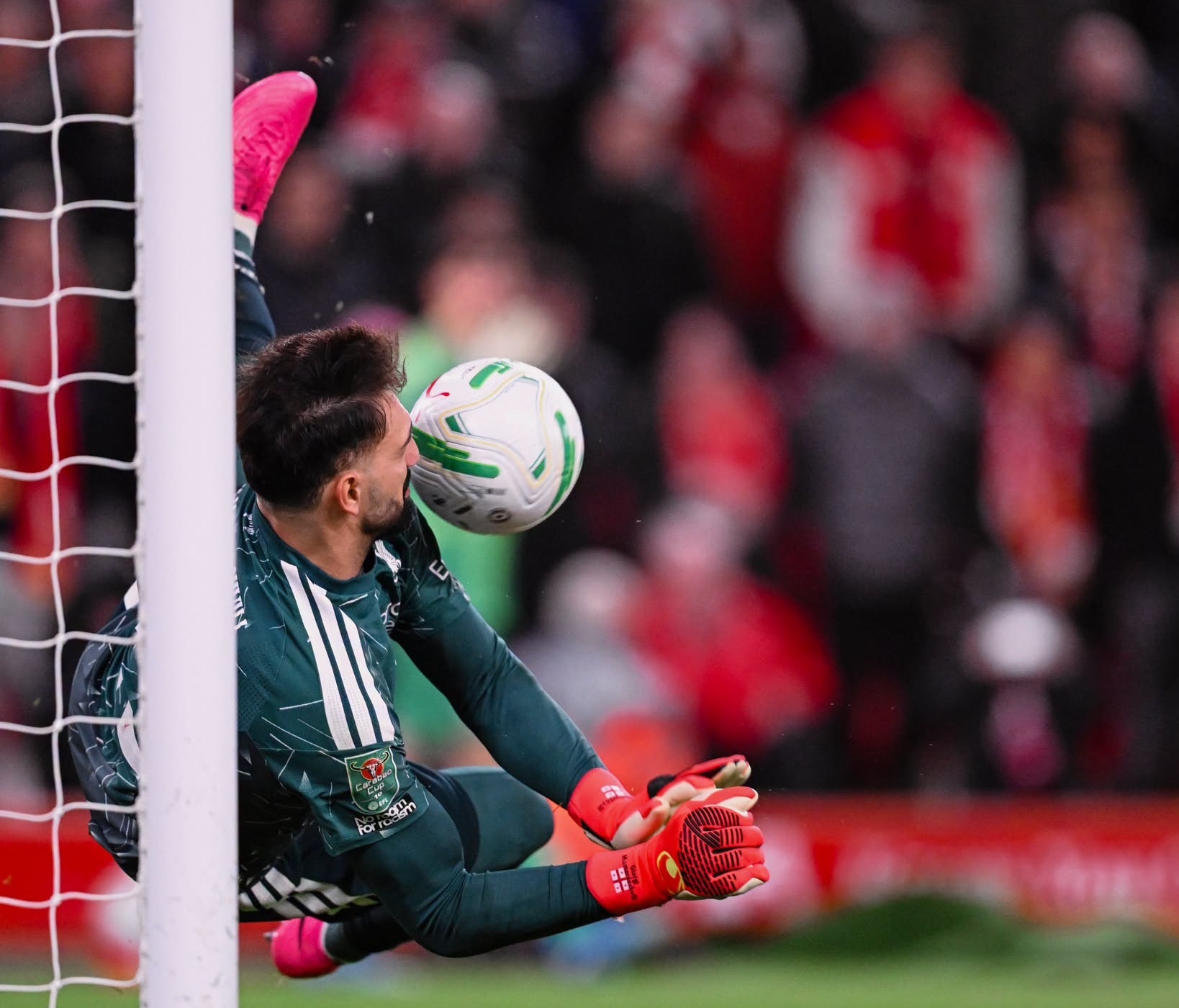 Liverpool elimină Chelsea la penalty-uri și se califică în sferturile Cupei Ligii Angliei