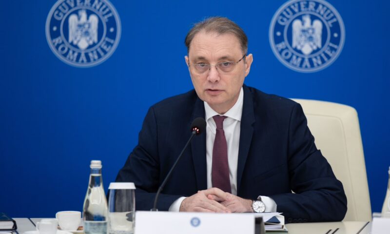 O nouă numire în Guvernul Luca Niculescu. Premierul a ales un fost colaborator al lui Nicolae Ciucă