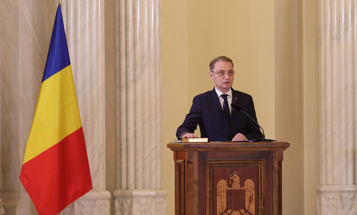 Luca Niculescu depune jurământul la Cotroceni. Nicușor Dan: Îi mulțumesc fostului premier Ilie Bolojan. Update