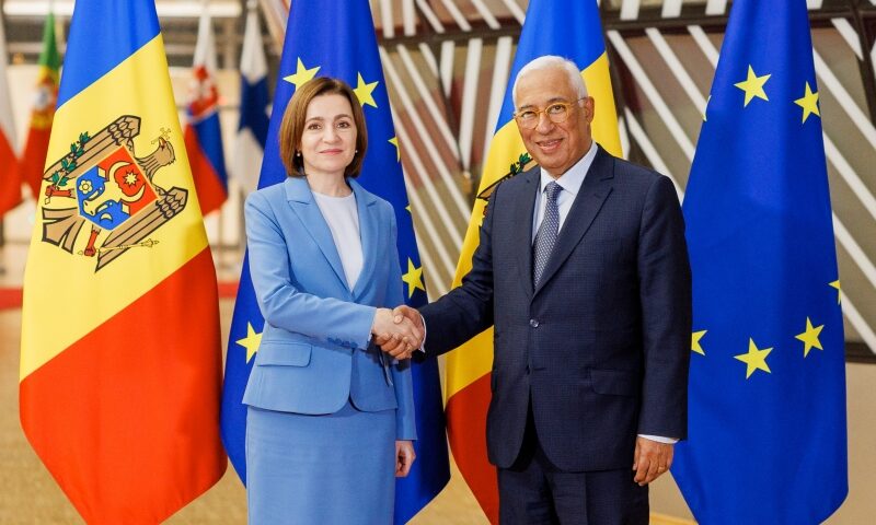 Maia Sandu, după discuția cu António Costa: Republica Moldova este pregătită pentru deschiderea celor patru grupuri de capitole de negocieri rămase