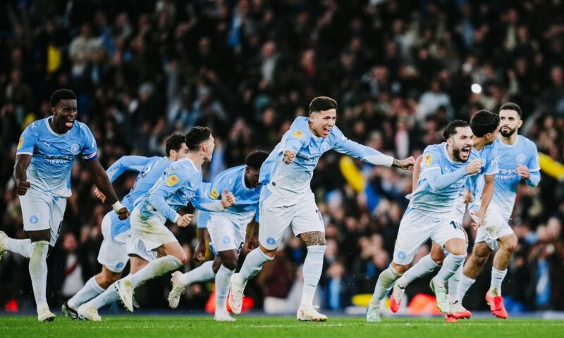 Manchester City s-a calificat în sferturile Cupei Ligii, după o victorie dramatică la penalty-uri cu Brighton