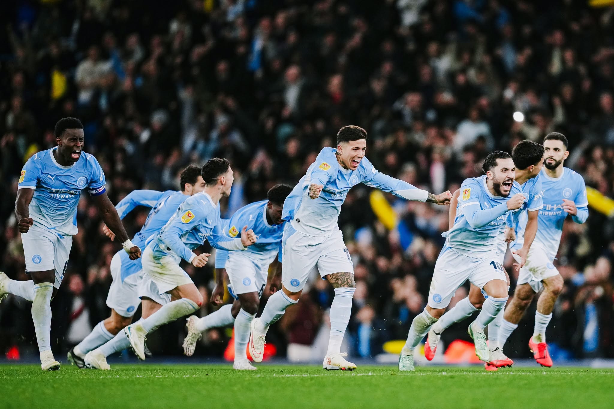 Manchester City s-a calificat în sferturile Cupei Ligii, după o victorie dramatică la penalty-uri cu Brighton